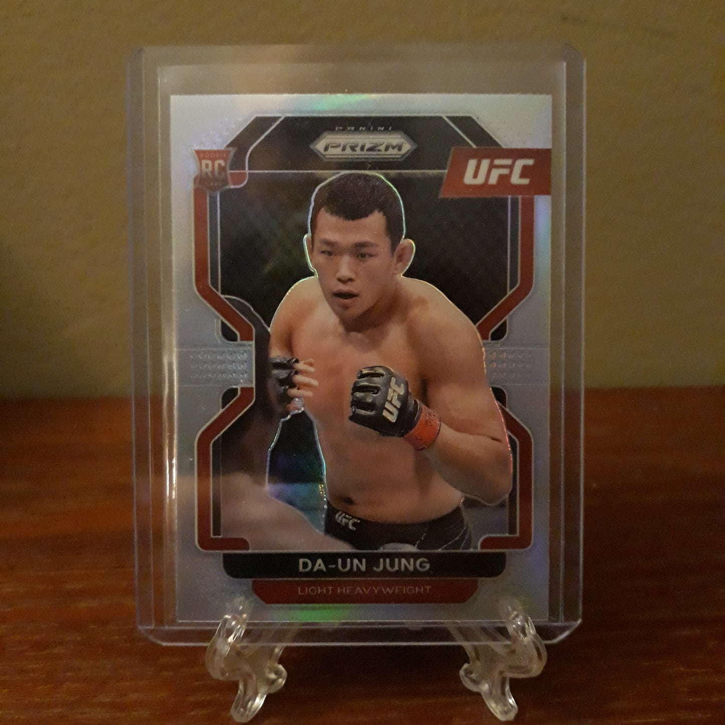 2022 Prizm UFC Silver Prizm Da-Un Jung Rookie Card