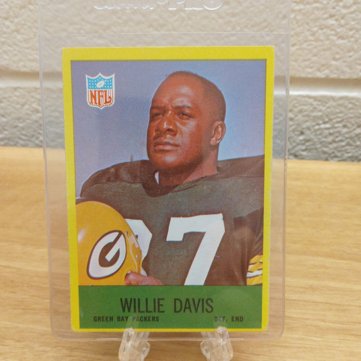 1967 Philadelphia Willie Davis #76