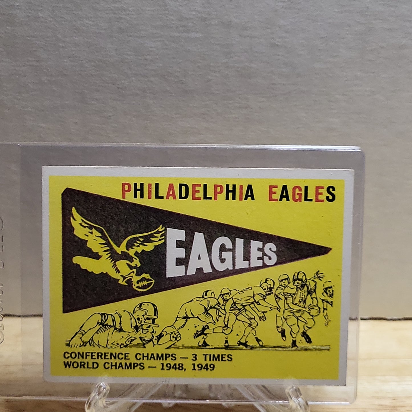 1959 Topps Philadelphia Eagles Team Pennant #83(EX)
