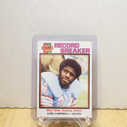 1979 Topps Record Breaker Earl Campell  Rookie Card #331