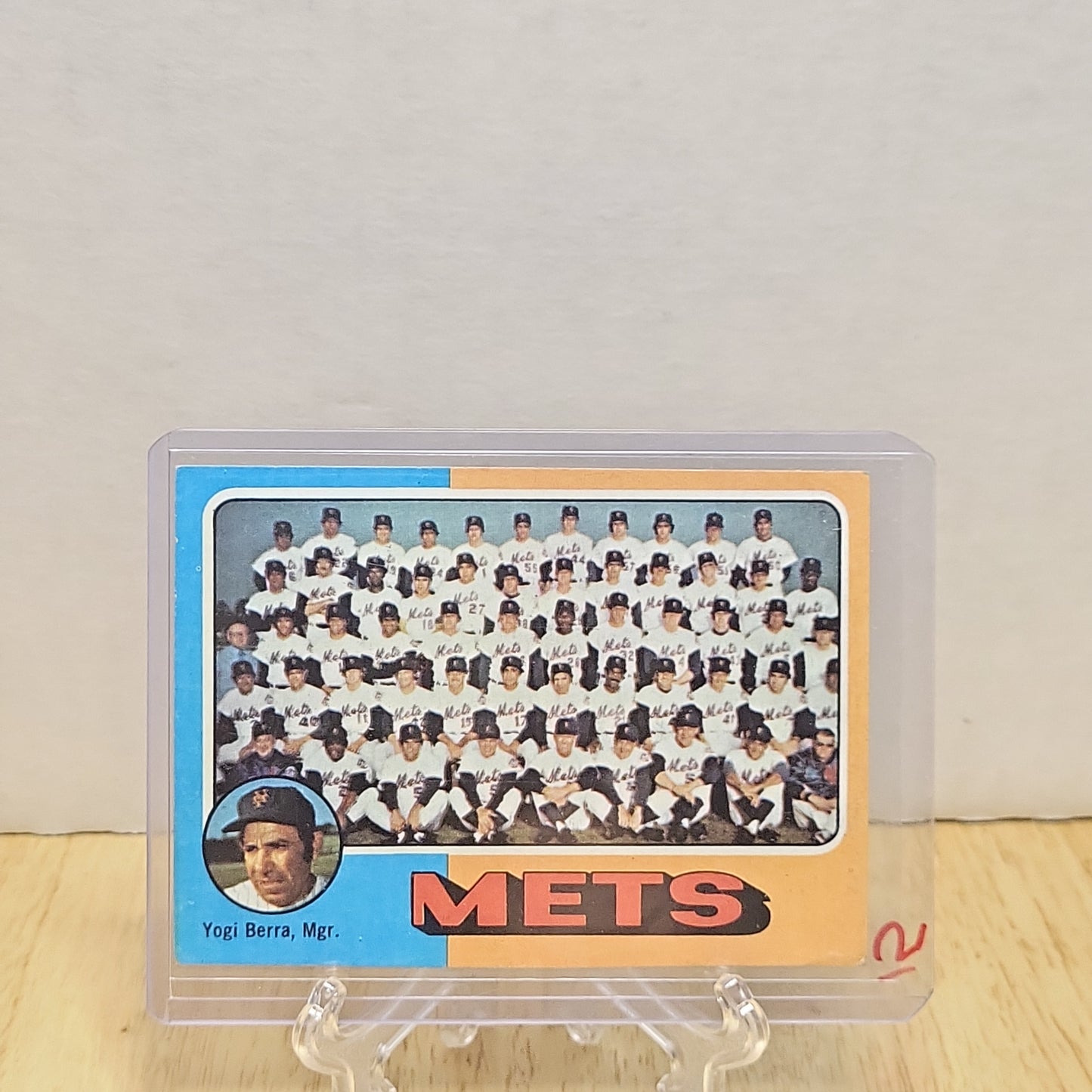 1975 Topps Mets Team Checklist Yogi Berra, Mgr. #421