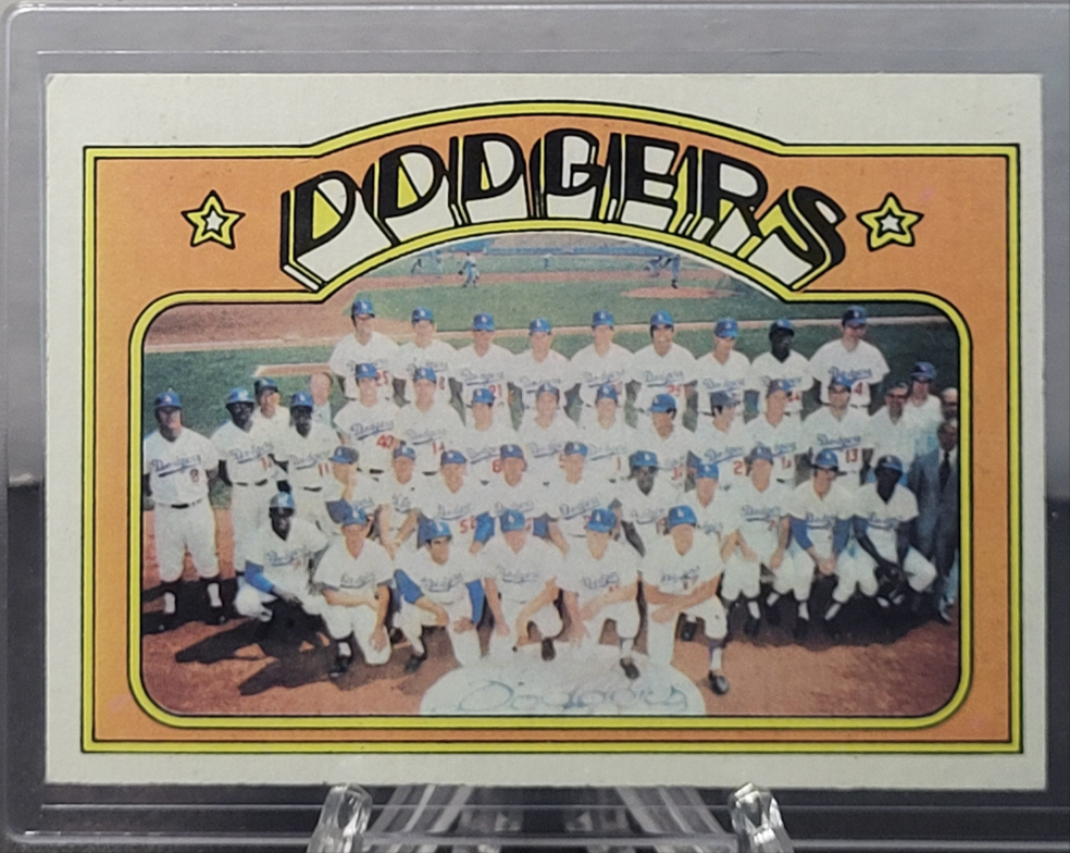 1972 Topps 522 Dodgers Team