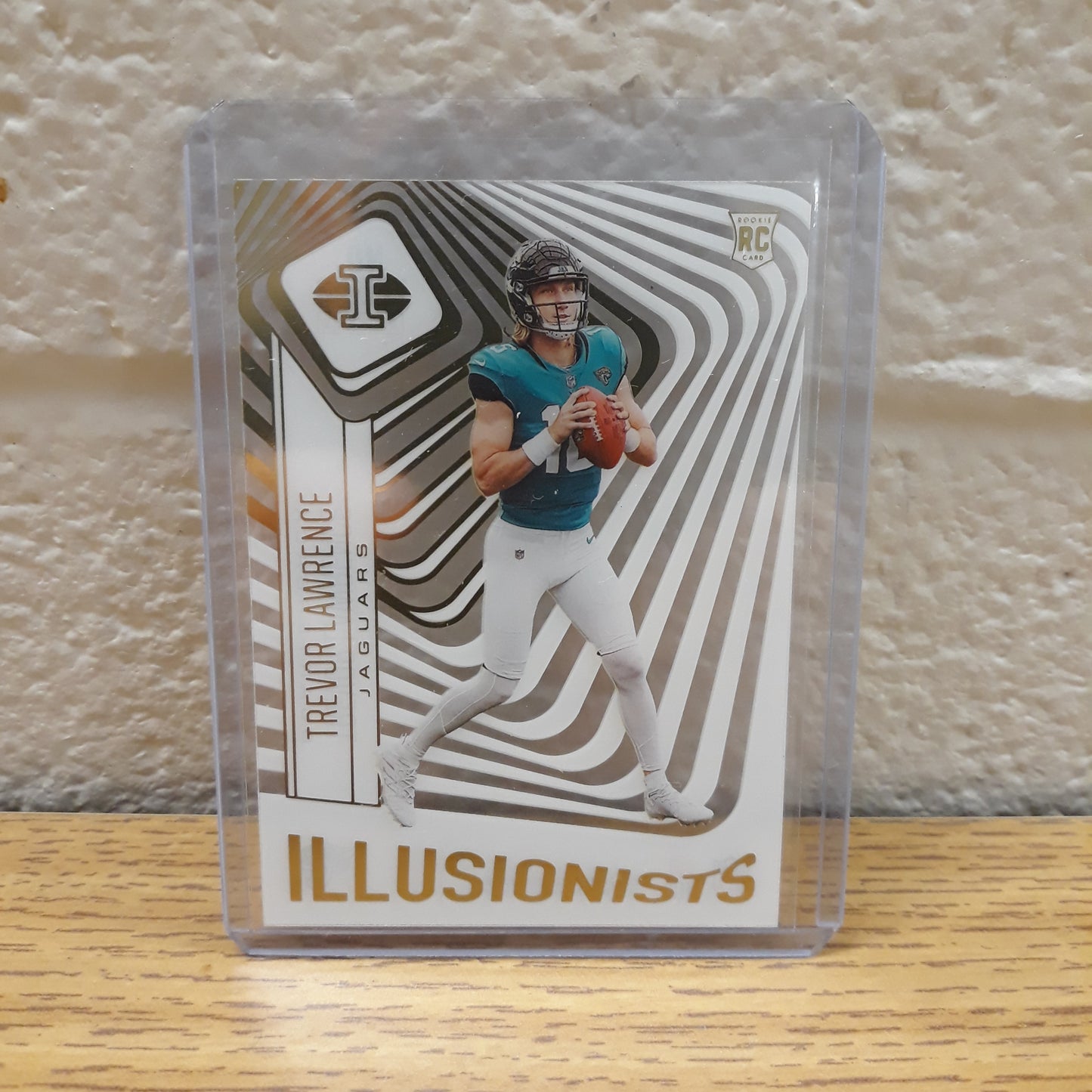 2021 Panini Illusions Illusionists Trevor Lawrence Rookie Card