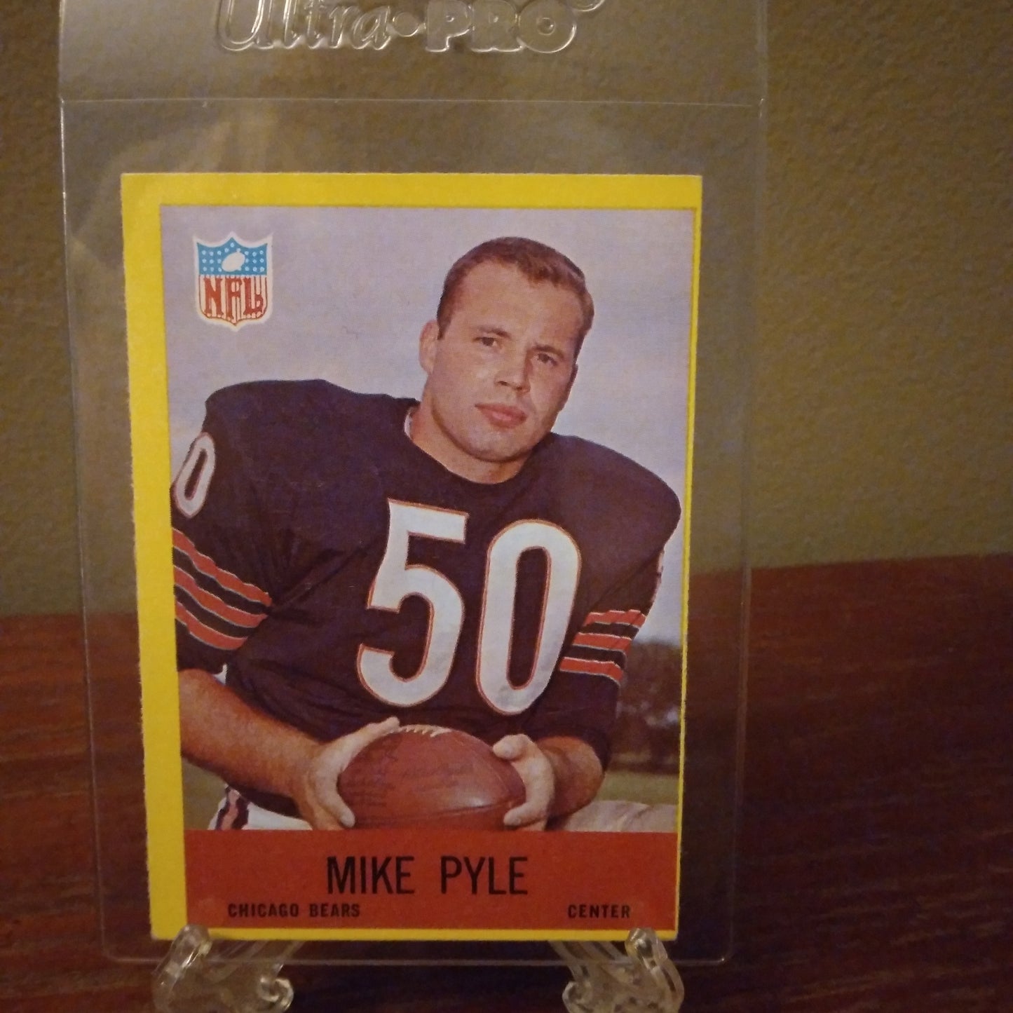 1967 Philadelphia Mike Pyle #34