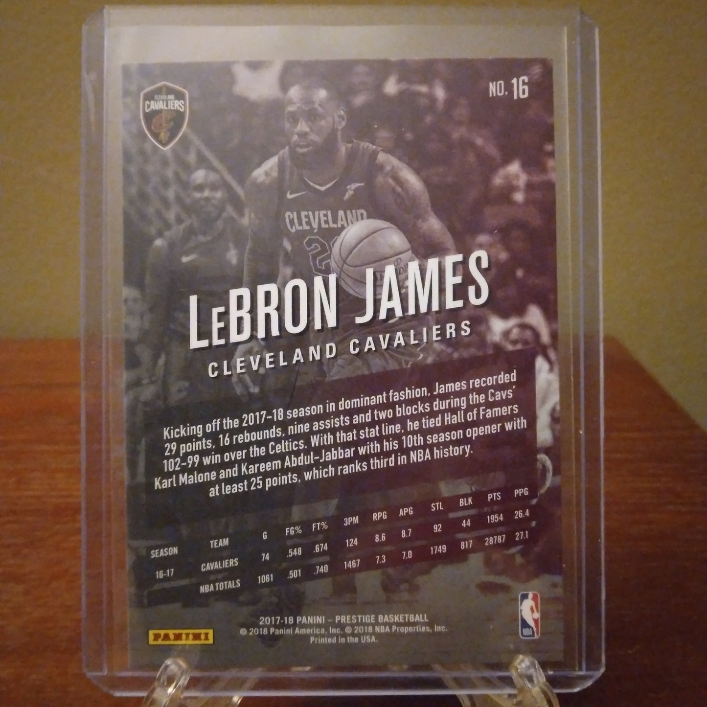 2017-18 Prestige Lebron James #16