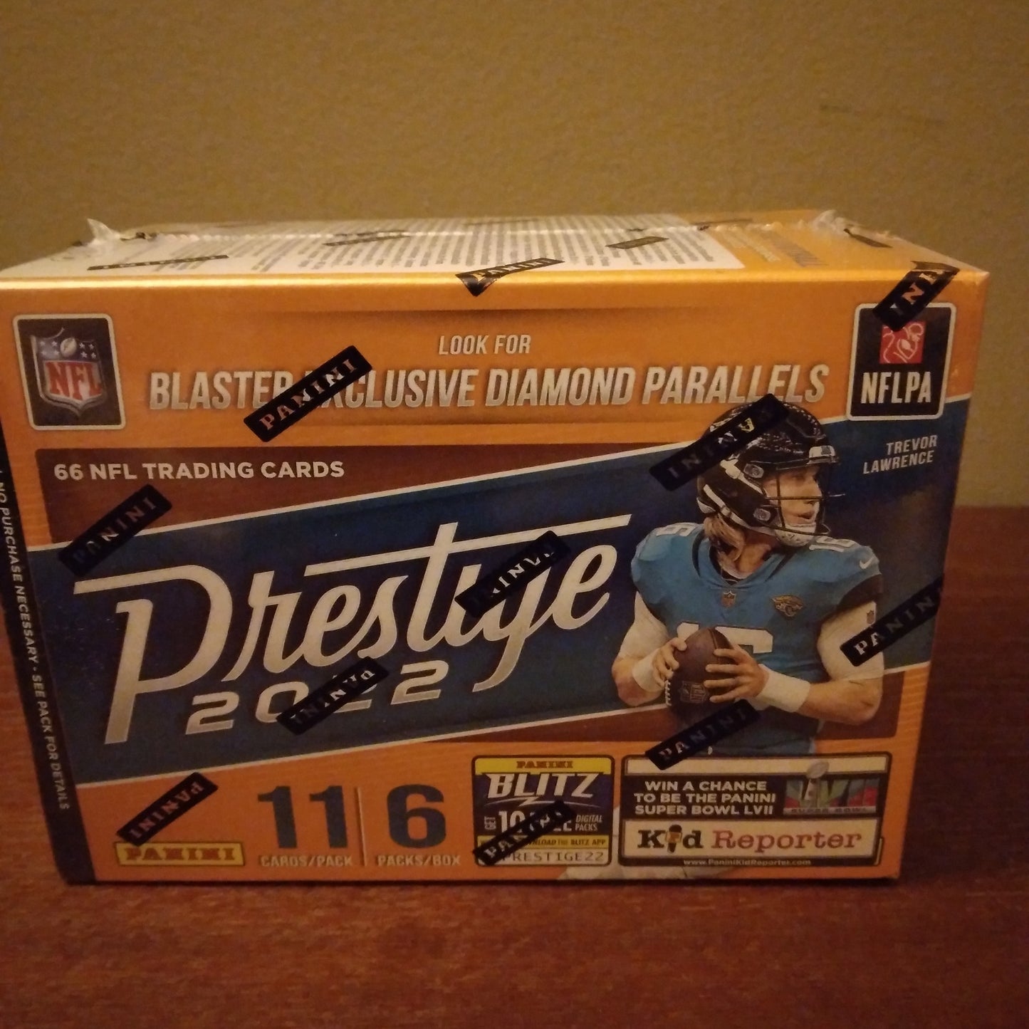 2022 Prestige Football Blaster Box