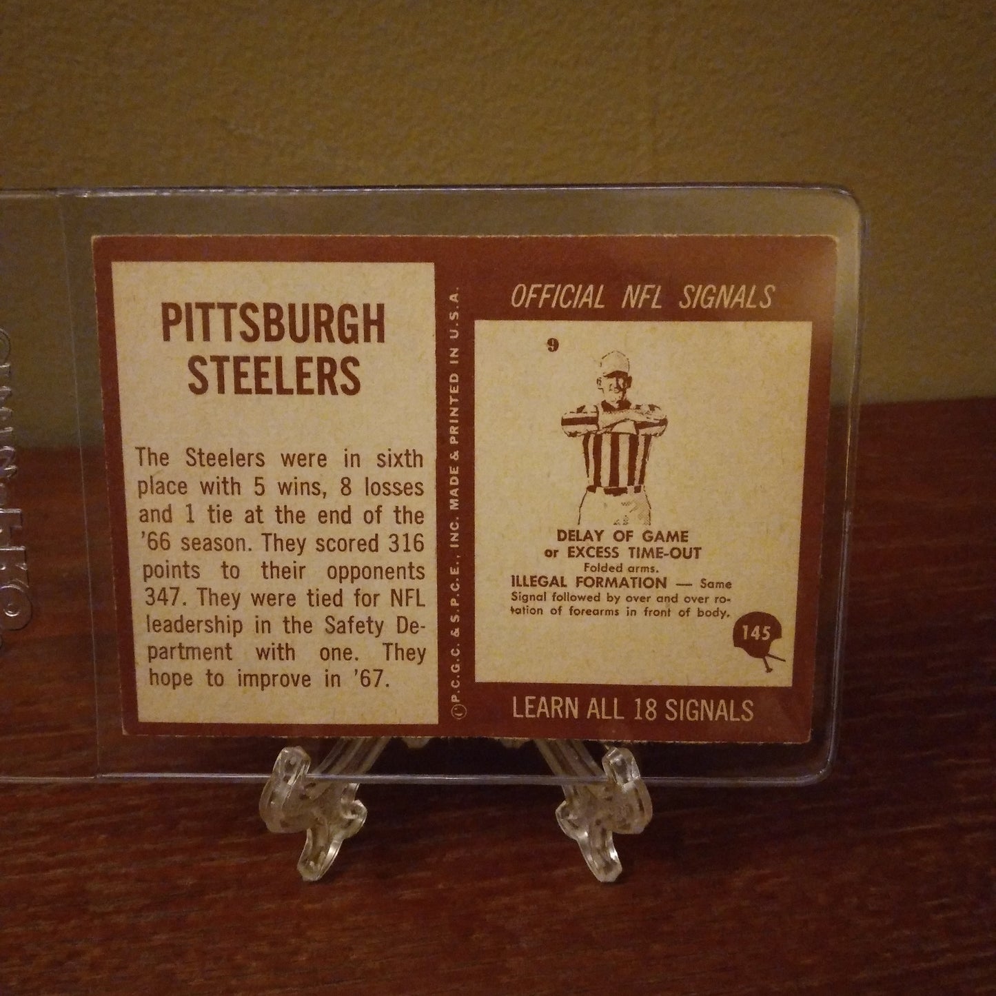 1967 Philadelphia C.G.C. Pittsburgh Steelers Team Card #145