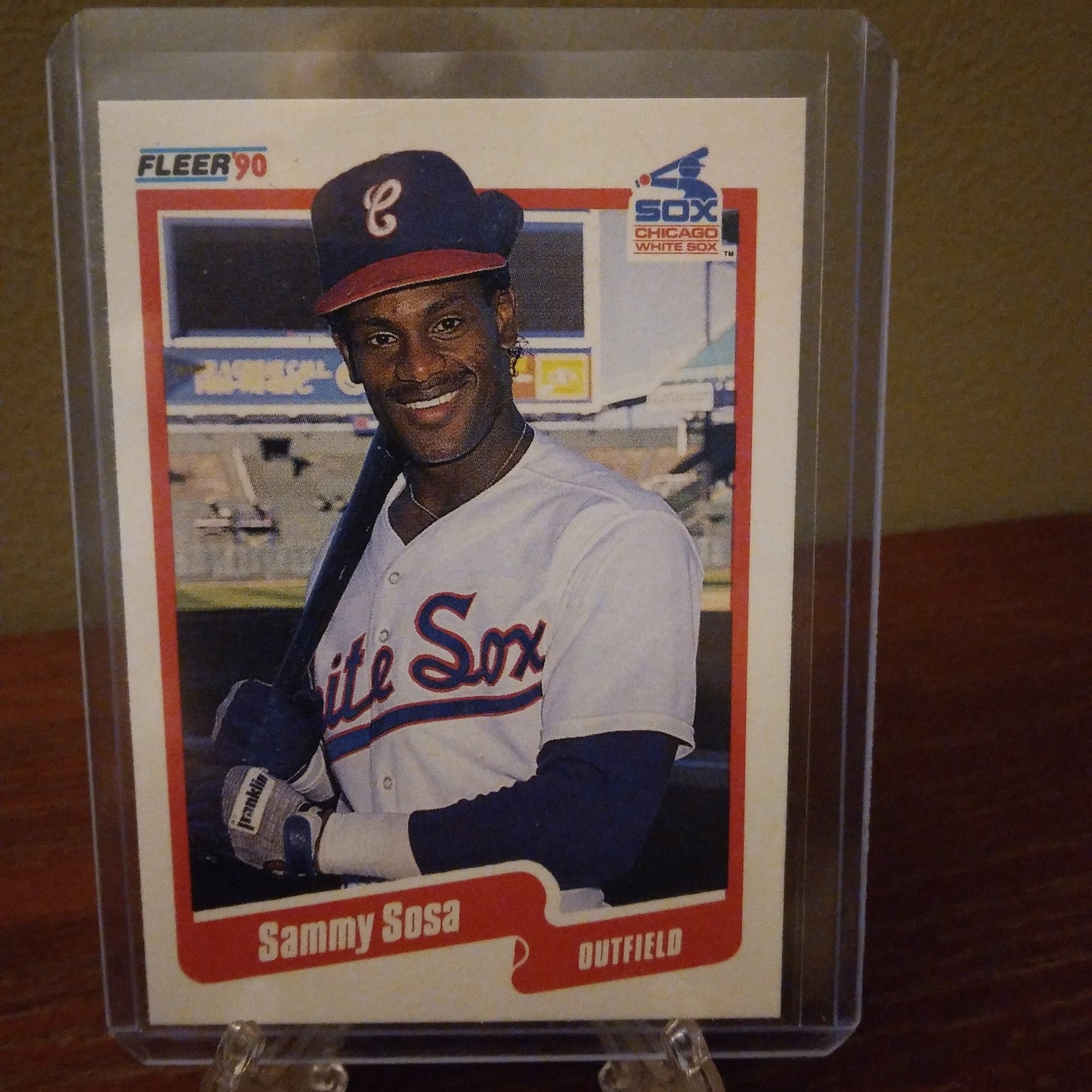 1990 Fleer Sammy Sosa Rookie Card #548