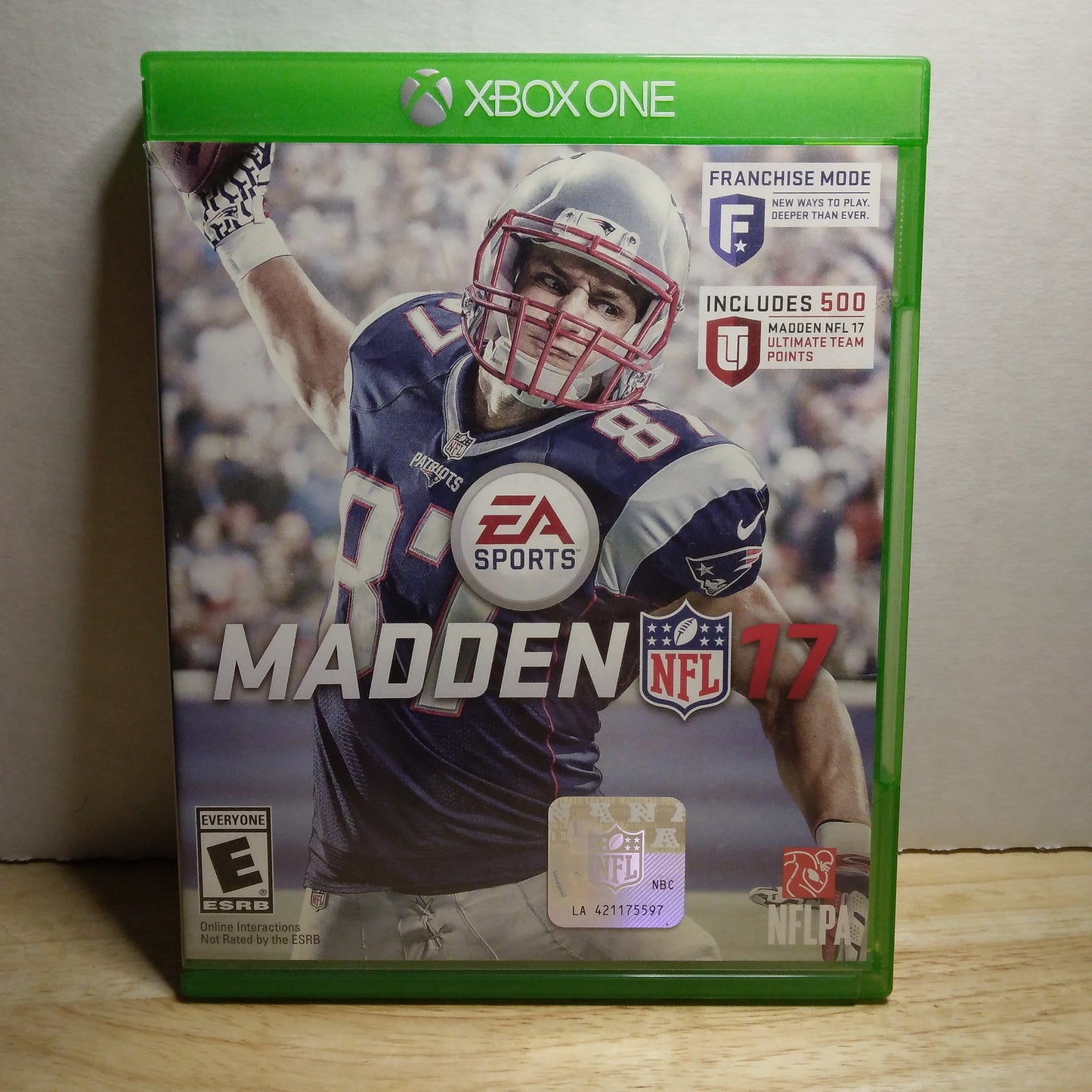 EA Madden NFL 17 - Sports Game - Xbox One