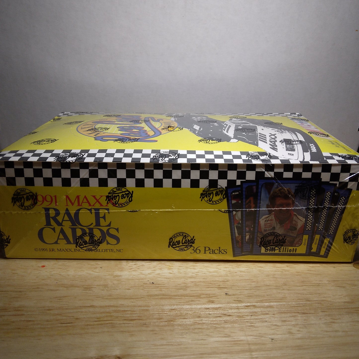 1991 Maxx NASCAR Race Cards Wax Box