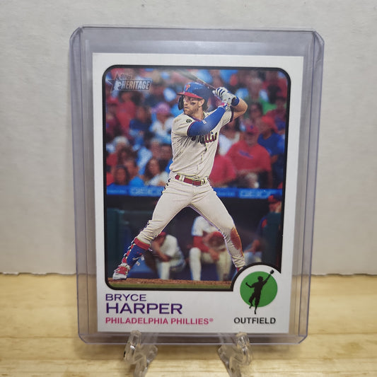 2022 Topps Heritage Bryce Harper #245