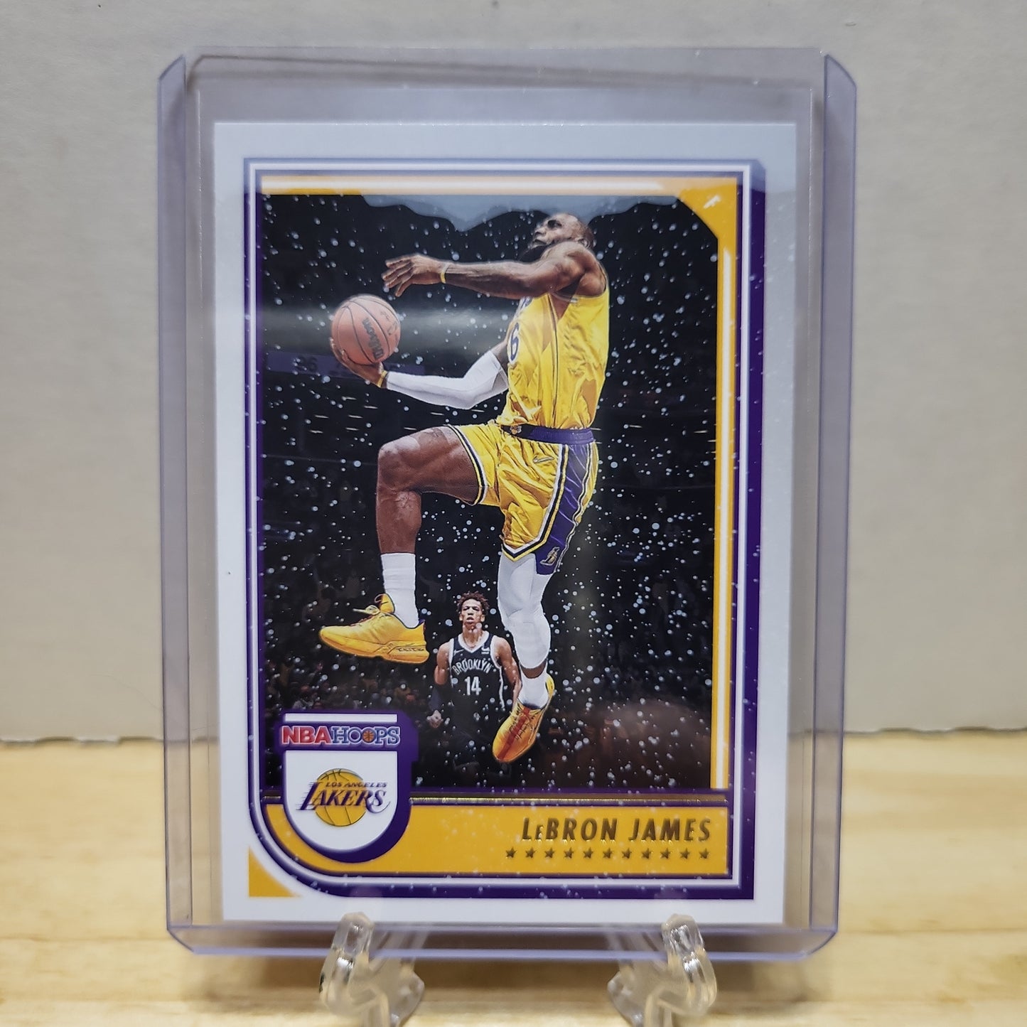 2022-23 NBA Hoops Winter Edition LeBron James #170